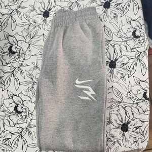 Nike Kids Gray Sweatpants